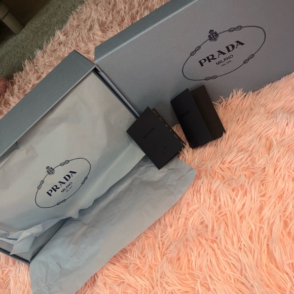 Prada Leopard Print Flats - Picture 5 of 11